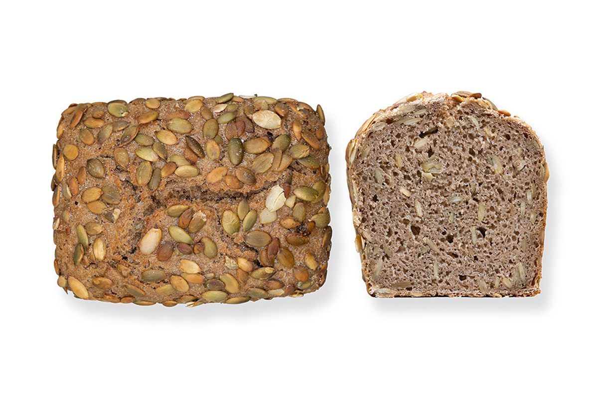 Kürbisvollkornbrot mit Kürbiskernen im Anschnitt – Bioland Brot der Bio Bäckerei Berger Reutlingen